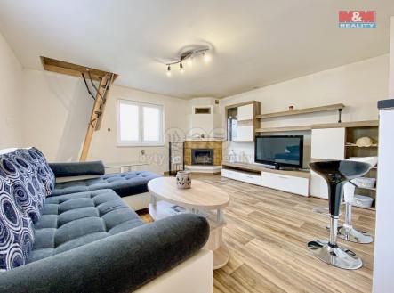 Obývací pokoj | Prodej - chata/rekreační objekt, 76 m²
