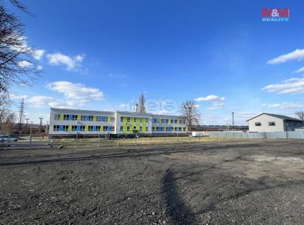Pronájem - pozemek pro komerční výstavbu, 1 800 m²