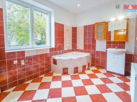 Koupelna | Prodej - dům/vila, 293 m²