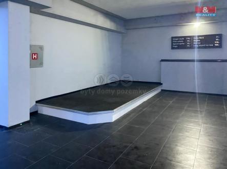 8.jpg | Pronájem - obchodní prostor, 495 m²