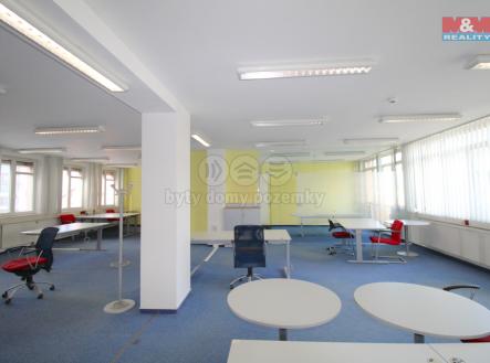 Open-space | Pronájem - kanceláře, 383 m²