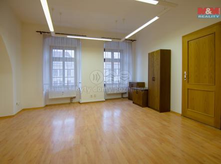 Pronájem - kanceláře, 126 m²