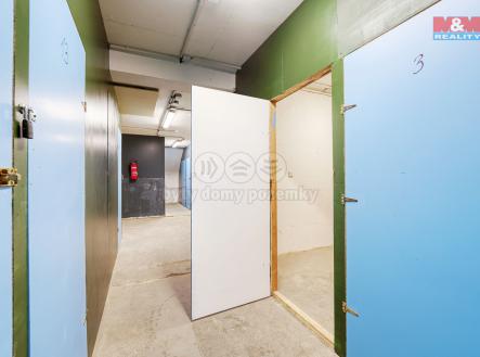 Pronájem - skladovací prostor, 10 m²