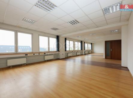 Pronájem - kanceláře, 89 m²