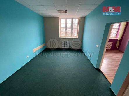 IMG-b732c9caab690f3a09f4c43a944a9aa5-V.jpg | Pronájem - kanceláře, 61 m²