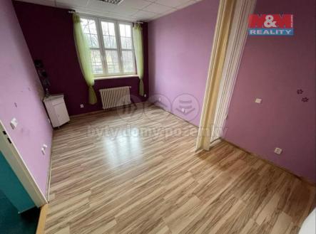 IMG-f6980909e037655ec3d40e58bad65a30-V.jpg | Pronájem - kanceláře, 61 m²