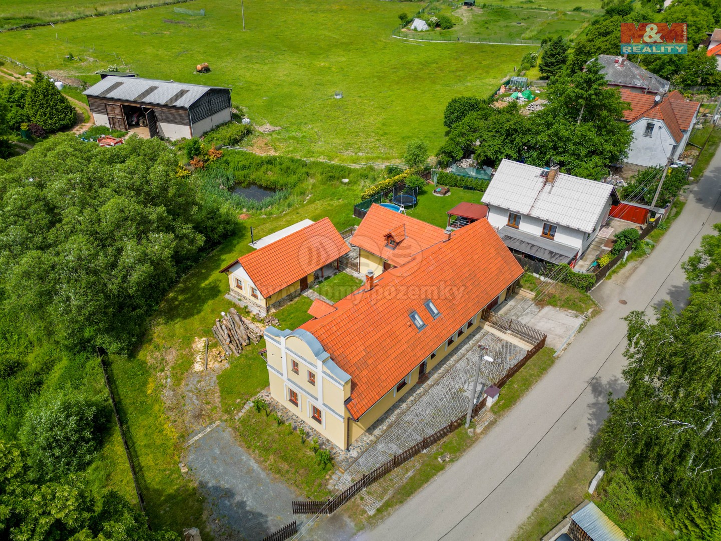 Prodej rodinného domu, CP 1932 m², Kaliště