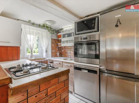 Kuchyně | Prodej - dům/vila, 215 m²