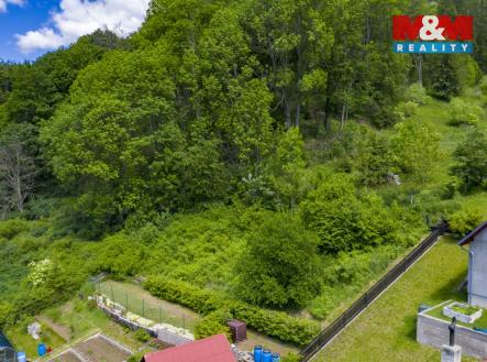 Pohled na pozemek | Prodej - pozemek, zahrada, 610 m²