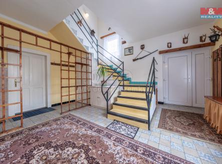 T.předsín schody.jpg | Prodej - dům/vila, 110 m²