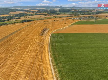 Prodej - pozemek, zemědělská půda, 38 560 m²