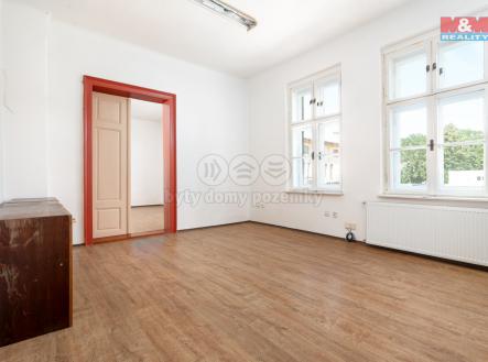 Prodej - kanceláře, 205 m²