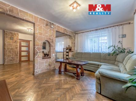 ff72e42c-d0df-45bc-a217-356d427b9f02.jpg | Prodej - dům/vila, 272 m²