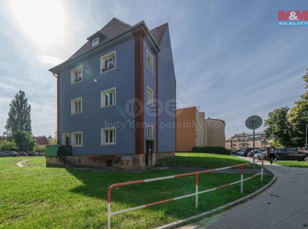 Prodej - pozemek pro bydlení, 258 m²