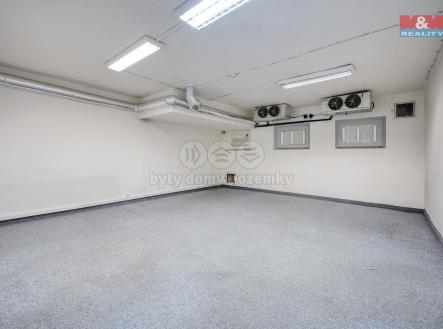 Pronájem - skladovací prostor, 43 m²