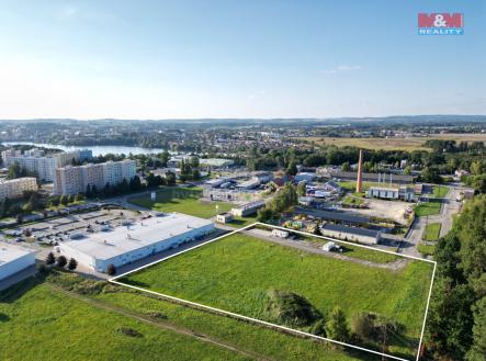 Pronájem - pozemek pro komerční výstavbu, 11 000 m²