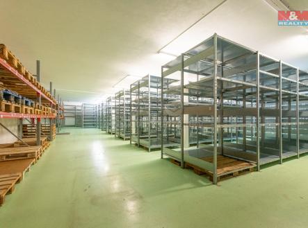Pronájem - výrobní prostor, 1 089 m²