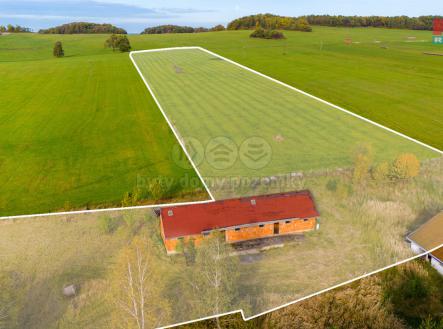Prodej - zemědělský objekt, 2 476 m²