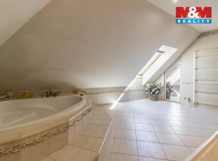 koupelna | Prodej - dům/vila, 280 m²