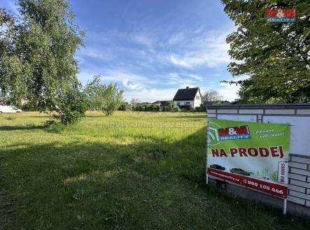 Prodej - pozemek pro bydlení, 1 048 m²