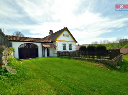 Prodej - zemědělský objekt, 2 464 m²