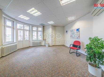 Pronájem - kanceláře, 52 m²