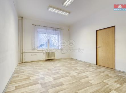 Pronájem - kanceláře, 140 m²