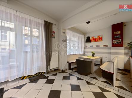 recepce  | Prodej - dům/vila, 240 m²