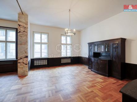 Prodej bytu, 3+1, 179 m²