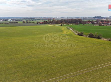 Prodej - pozemek, zemědělská půda, 7 956 m²