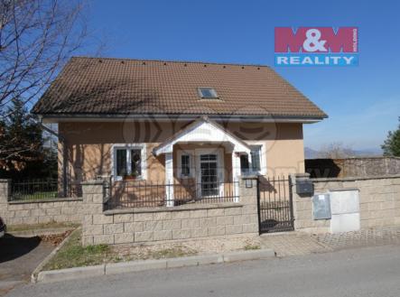 Prodej - dům/vila, 1 814 m²