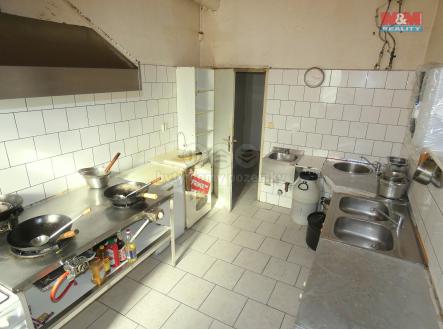 Č-pohled kuch.jpg | Pronájem - restaurace, 65 m²