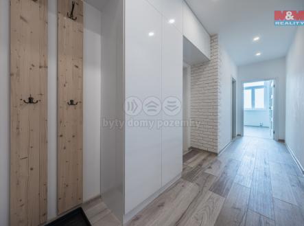 865070 | Prodej bytu, 2+kk, 64 m²