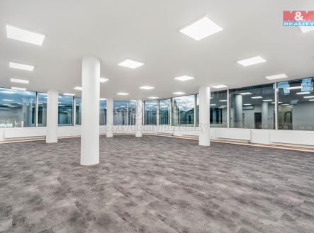 Pronájem - kanceláře, 145 m²