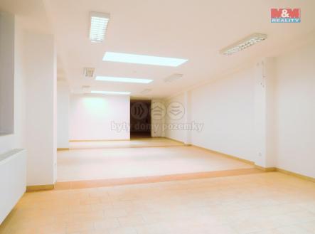 Pronájem - obchodní prostor, 175 m²