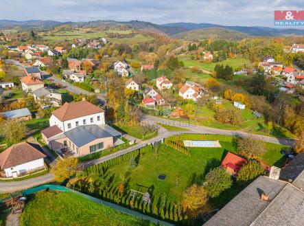 DJI_20241030102537_0014_D_DJI.jpg | Prodej - pozemek pro bydlení, 868 m²