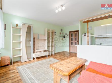 Obývací pokoj s kuchyní | Prodej bytu, 2+kk, 47 m²