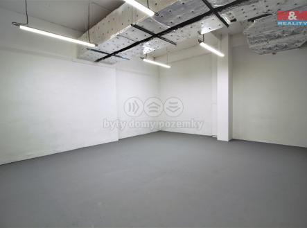Pronájem - skladovací prostor, 28 m²