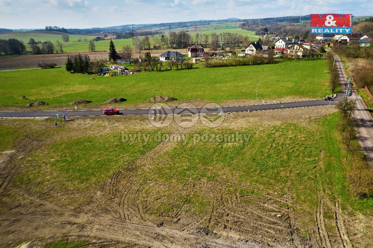 pozemek z dronu.png