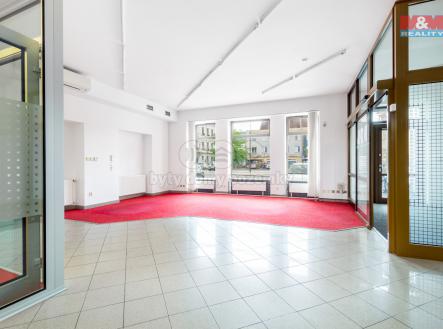 Prodej - obchodní prostor, 500 m²