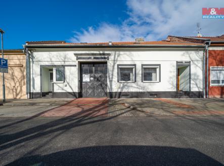 Prodej - dům/vila, 416 m²