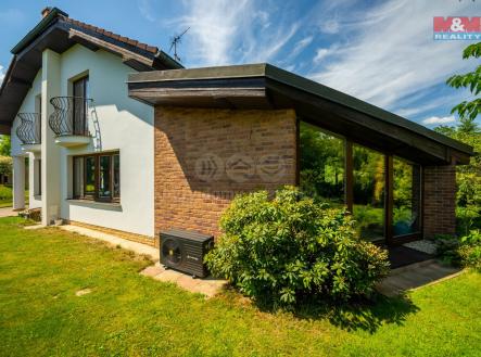 3c1faa2c-2867-4c77-83fa-982df16d40fc.jpg | Prodej - dům/vila, 239 m²