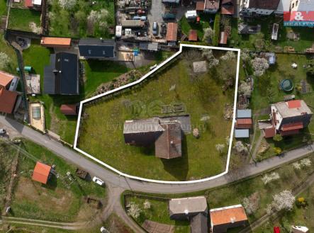 Dům | Prodej - dům/vila, 270 m²