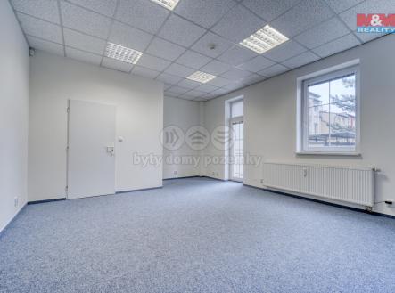 Pronájem - kanceláře, 94 m²