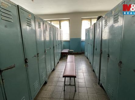 IMG-bbac5acd4a939f92790dd6e9ce6ef963-V (1).jpg | Pronájem - skladovací prostor, 1 400 m²