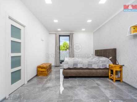 ložnice | Prodej - dům/vila, 180 m²