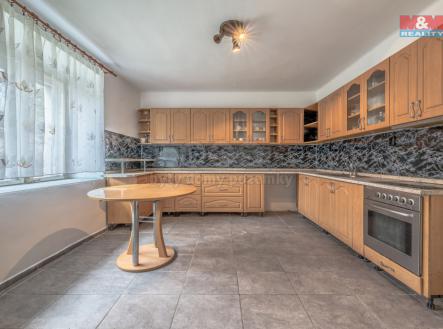 Kuchyně 1.NP | Prodej - dům/vila, 188 m²