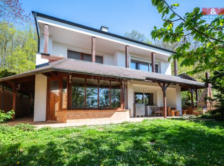 Prodej - dům/vila, 397 m²