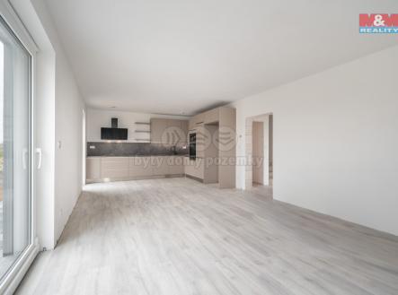 Pronájem - dům/vila, 147 m²