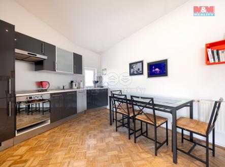 Kuchyně + jídelna | Prodej bytu, 2+1, 47 m²